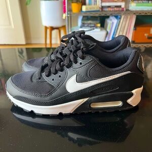 Nike airmax 90 size 7.5